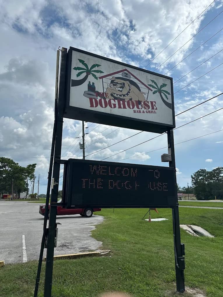 The Doghouse 2 Homosassa Menu: Order Wings & Burgers